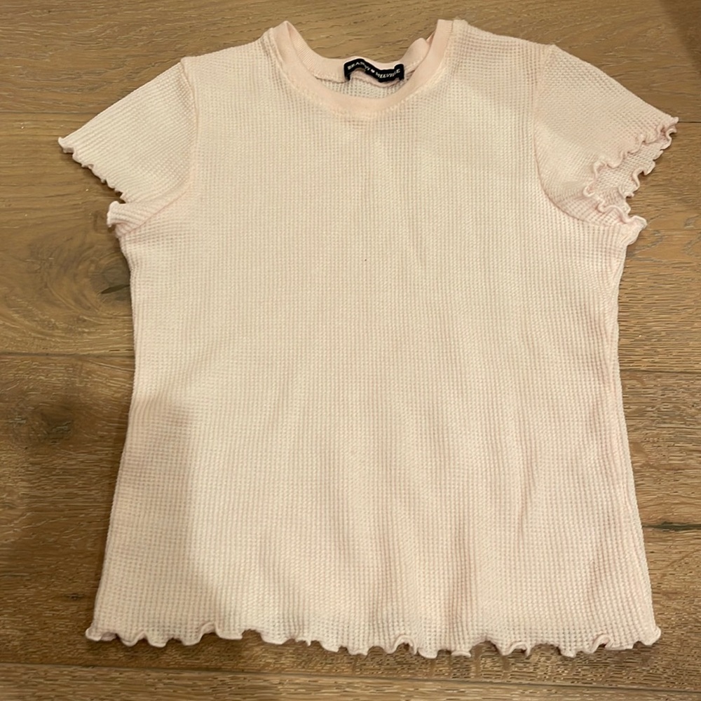 Perfect Condition Brandy Melville light pink T-shirt